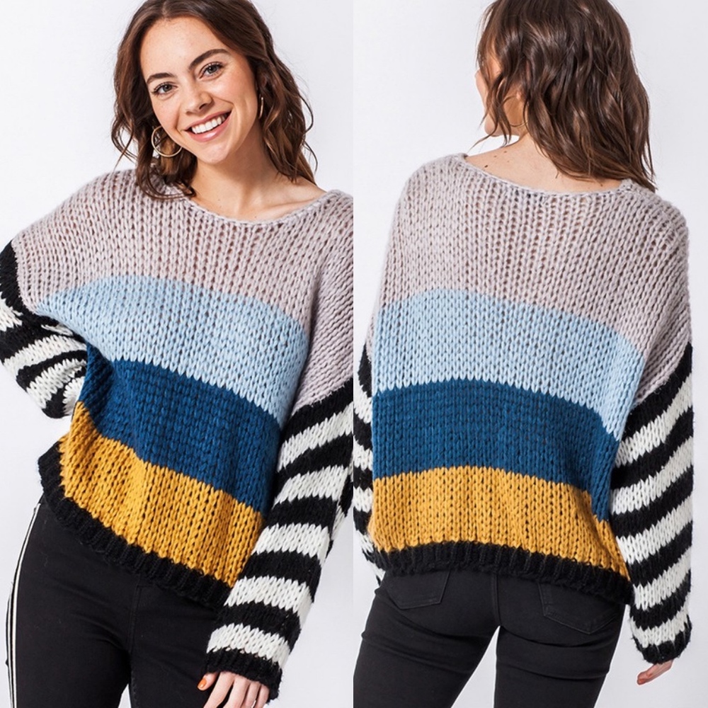 Last1️⃣Color Block Oversized Slouchy Sweater - Picture 2 of 4
